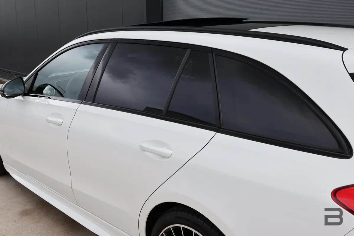 220 d AMG Line / Panoramadak / Memory Stoelen / Burmester Surround / Night Pakket / Trekhaak Wegklapbaar