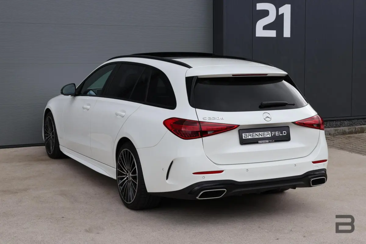 220 d AMG Line / Panoramadak / Memory Stoelen / Burmester Surround / Night Pakket / Trekhaak Wegklapbaar