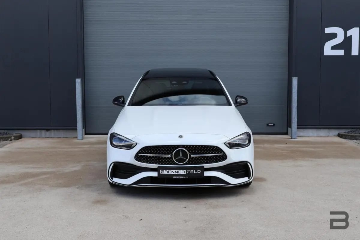 220 d AMG Line / Panoramadak / Memory Stoelen / Burmester Surround / Night Pakket / Trekhaak Wegklapbaar