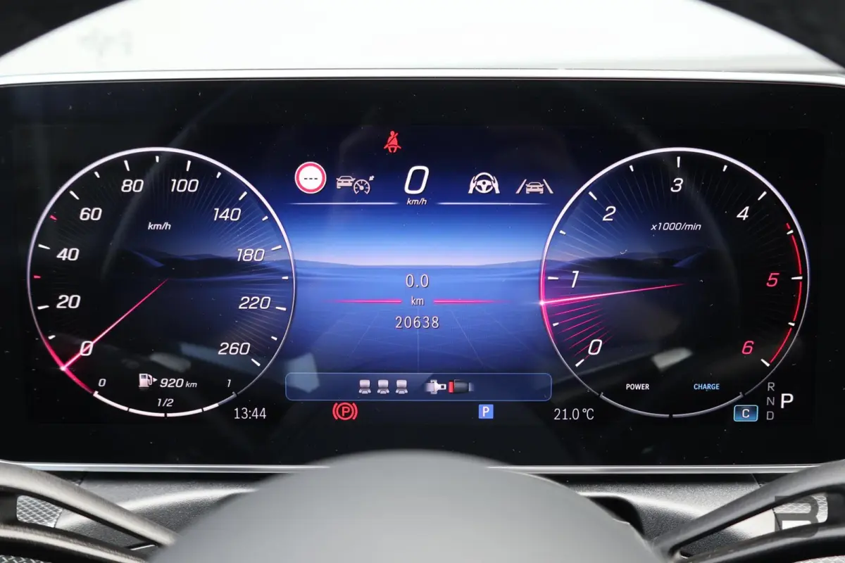 220 d AMG Line / Panoramadak / Memory Stoelen / Burmester Surround / Night Pakket / Trekhaak Wegklapbaar