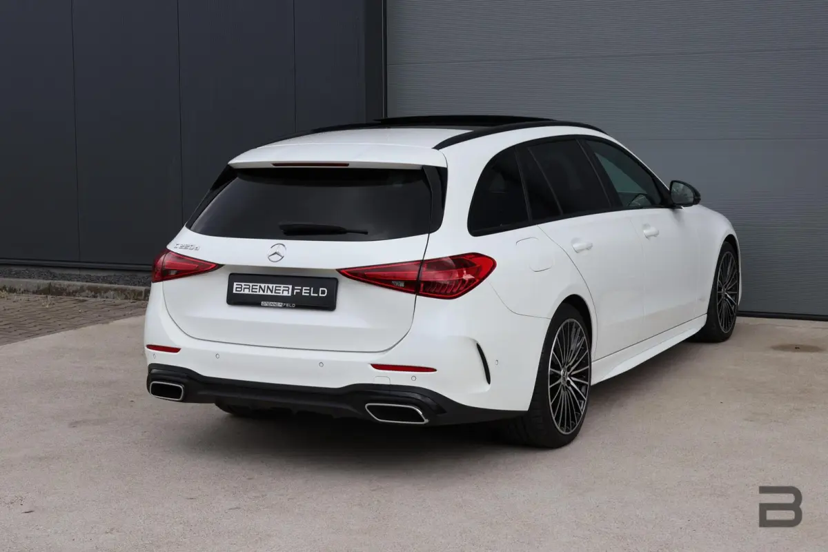 220 d AMG Line / Panoramadak / Memory Stoelen / Burmester Surround / Night Pakket / Trekhaak Wegklapbaar