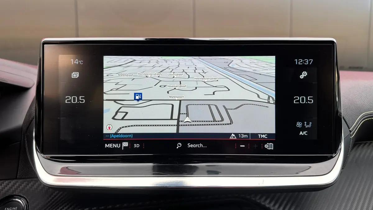 1.2 PureTech GT Pack | Apple Carplay / Android Auto | Focal geluid | Navigatie | Stoelverwarming | Adaptieve Cruise | Alcantara bekleding | Achterbank in delen neerklapbaar | Achteruitrijcam