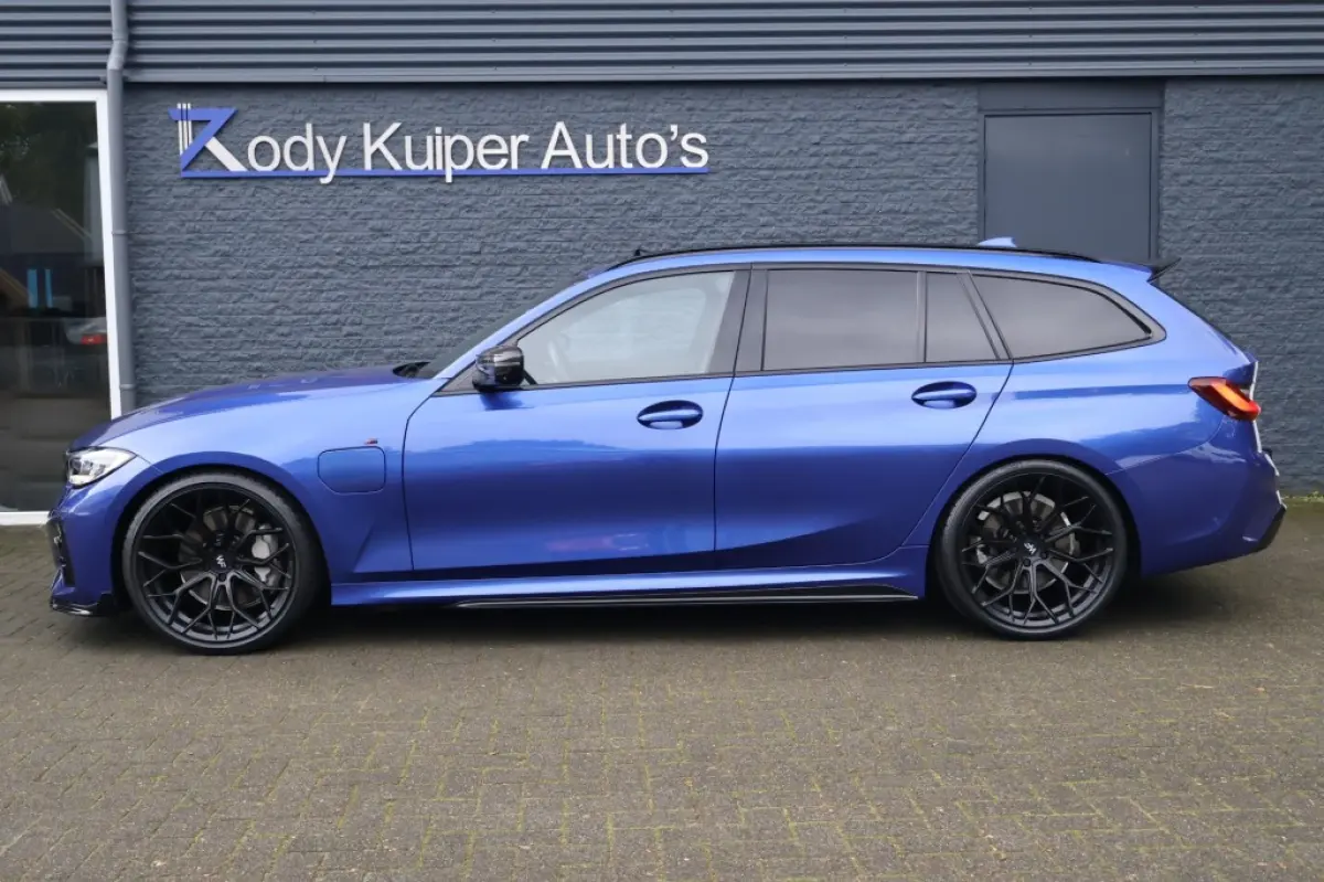 330e M Sport (292pk) Wheelforce/M340i Look/Laser/Panodak/Helix Geluidsysteem