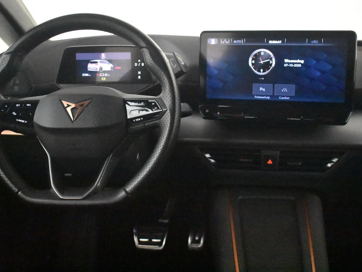 Impulse 62 kWh | Camera | Adapt Cr. Control | 94 % SoH | Stoel/stuurverw | Elekt. Verst. voorstoelen | Climate control | App connect | DAB | LED | 19"LMV