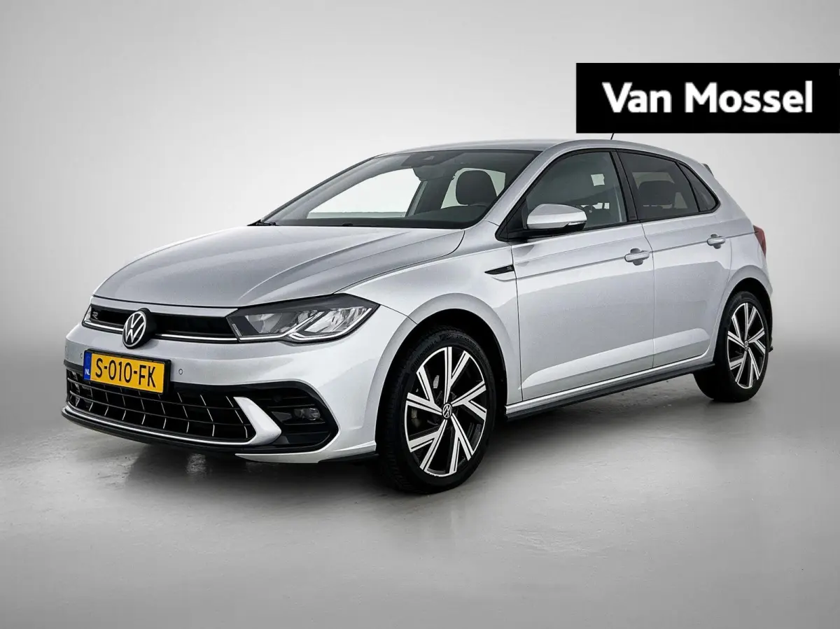 1.0 TSI R-Line | Achteruitrijcamera | Adaptieve Cruisecontrol | Apple Carplay/Android Auto | Navigatie