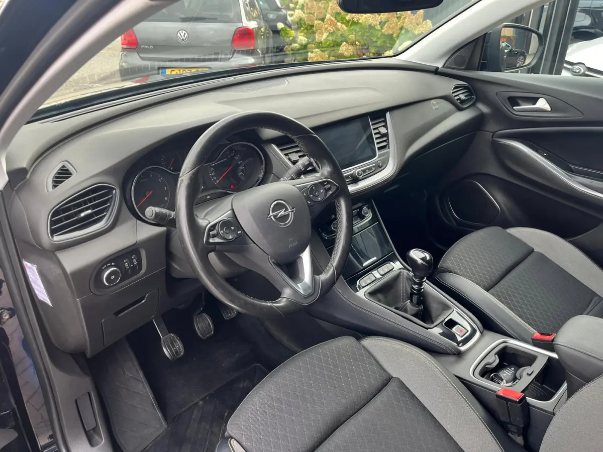1.2 Turbo Business Executive, navi, camera, carplay