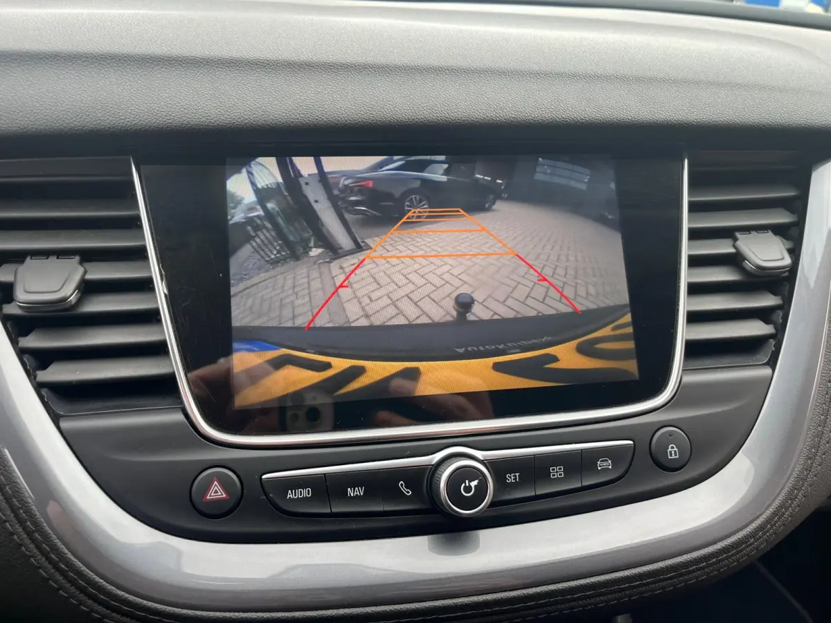 1.2 Turbo Business Executive, navi, camera, carplay