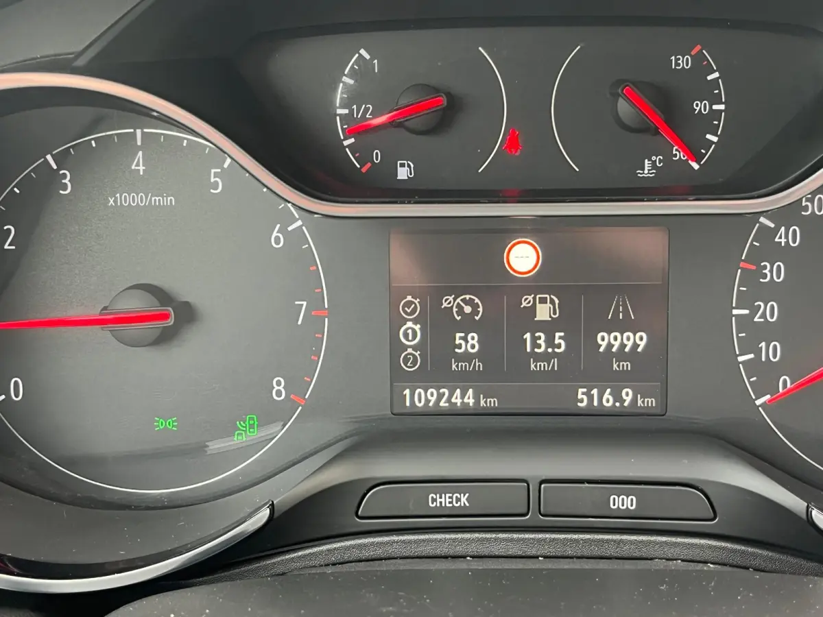 1.2 Turbo Business Executive, navi, camera, carplay