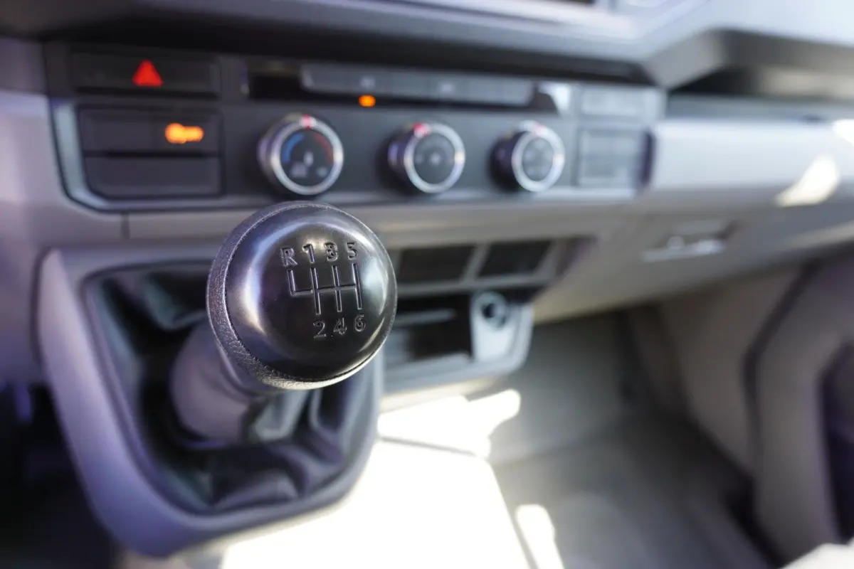 140pk Bakwagen 430x212x212 Laadklep Zijdeur 140pk Apple Carplay Cruise control