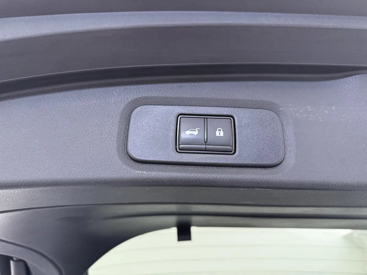 1.3 MHEV Xtronic Tekna Plus | Lederen Bekl. | Panoramadak | BOSE Audio |