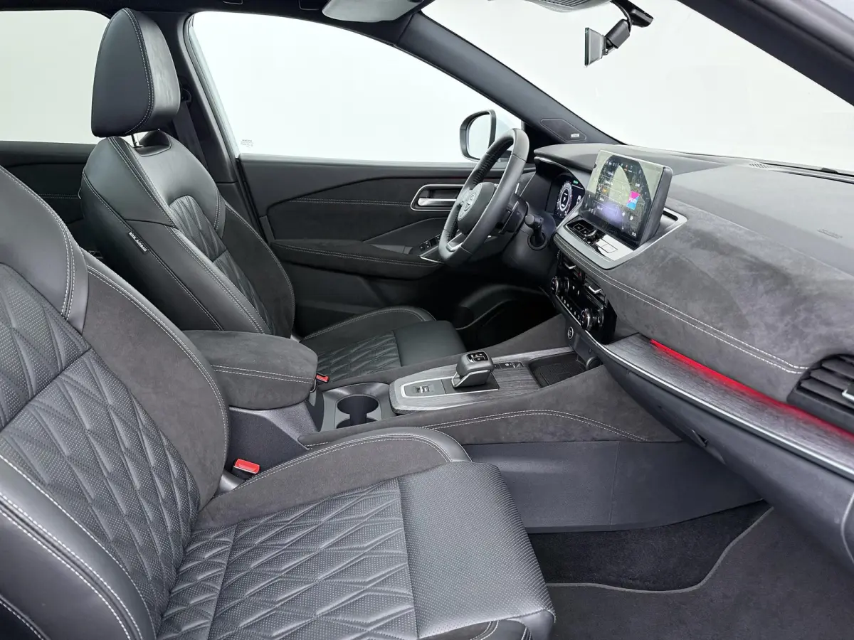 1.3 MHEV Xtronic Tekna Plus | Lederen Bekl. | Panoramadak | BOSE Audio |