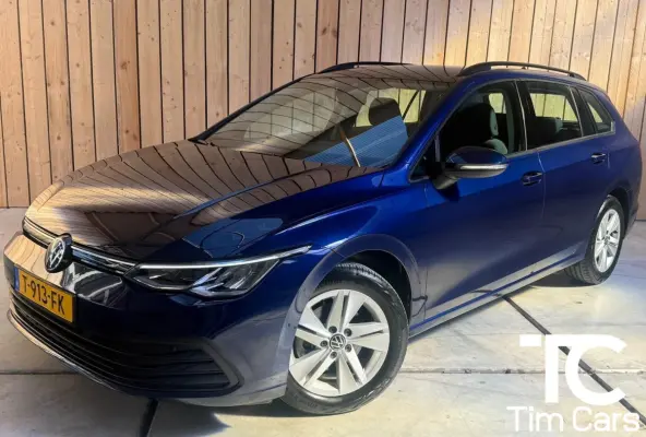 1.0 TSI Life Achteruitrijcamera | Apple CarPlay/Android Auto | Adaptieve cruise control | Climate control | LED verlichting | Navigatiesysteem | Parkeersensoren voor en achter