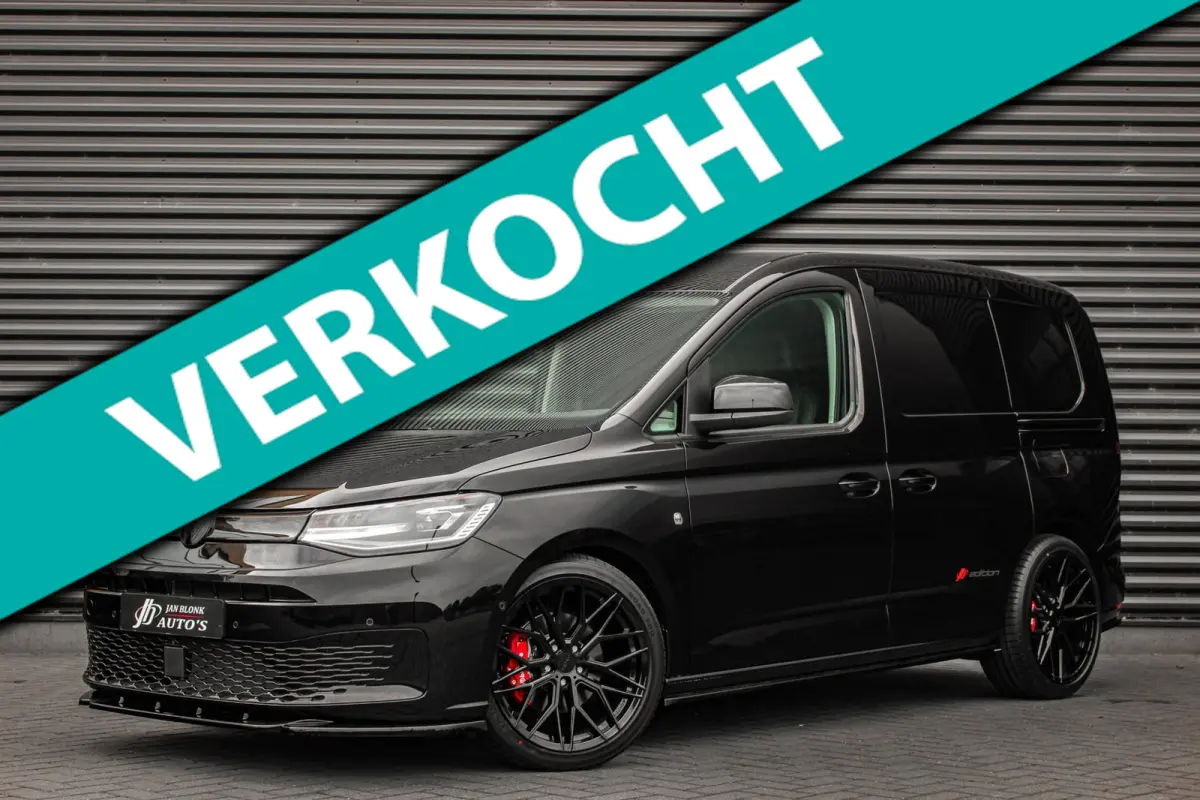 2.0 TDI 122PK DSG JB-EDITION / MAXTRON / SIDE- BARS / VERLAAGD / ELEK- PAKKET / PDC / CAMERA / BLACK OPS