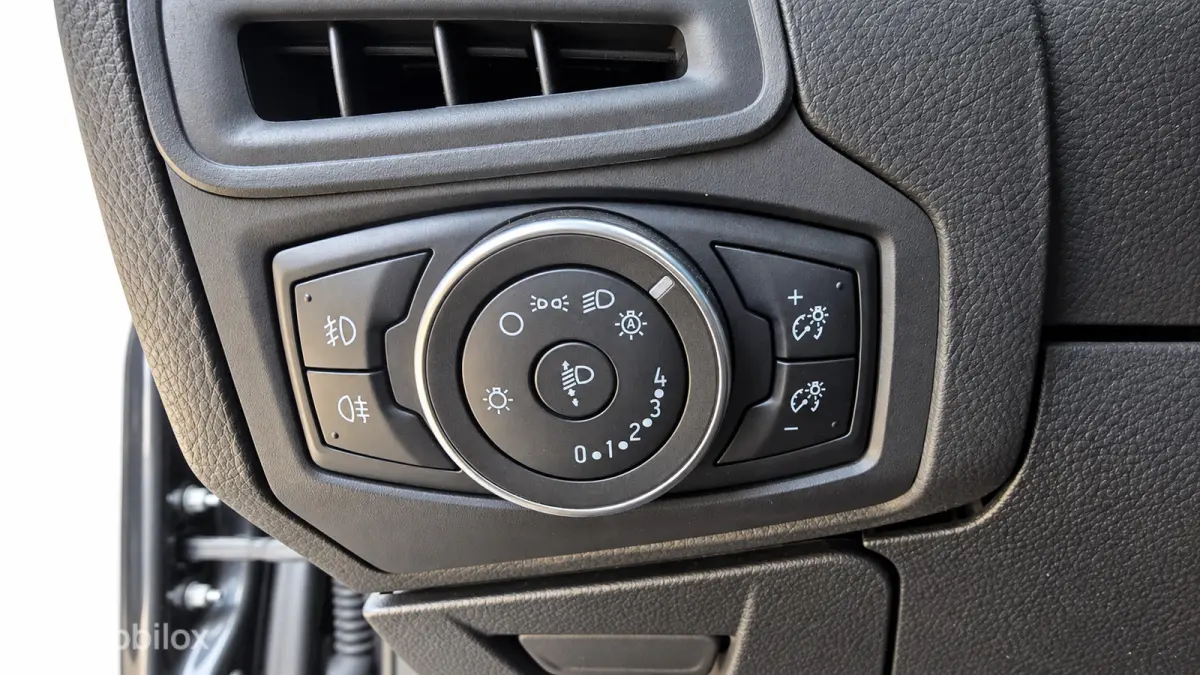 1.0 EcoBoost Titanium Business