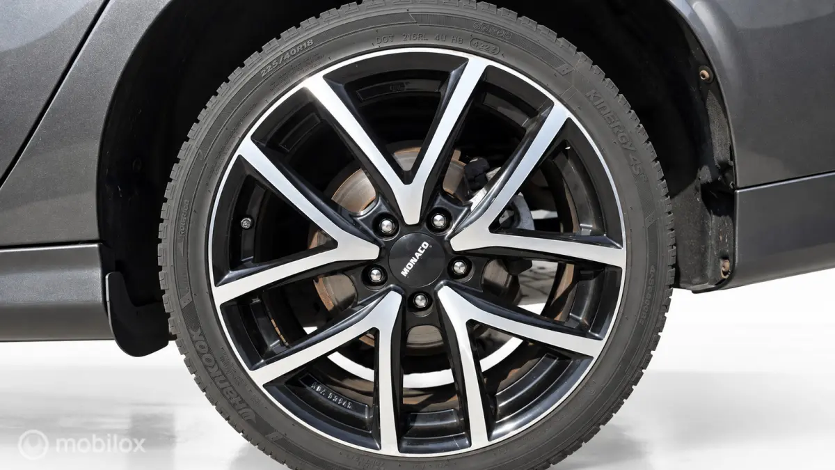 1.0 EcoBoost Titanium Business