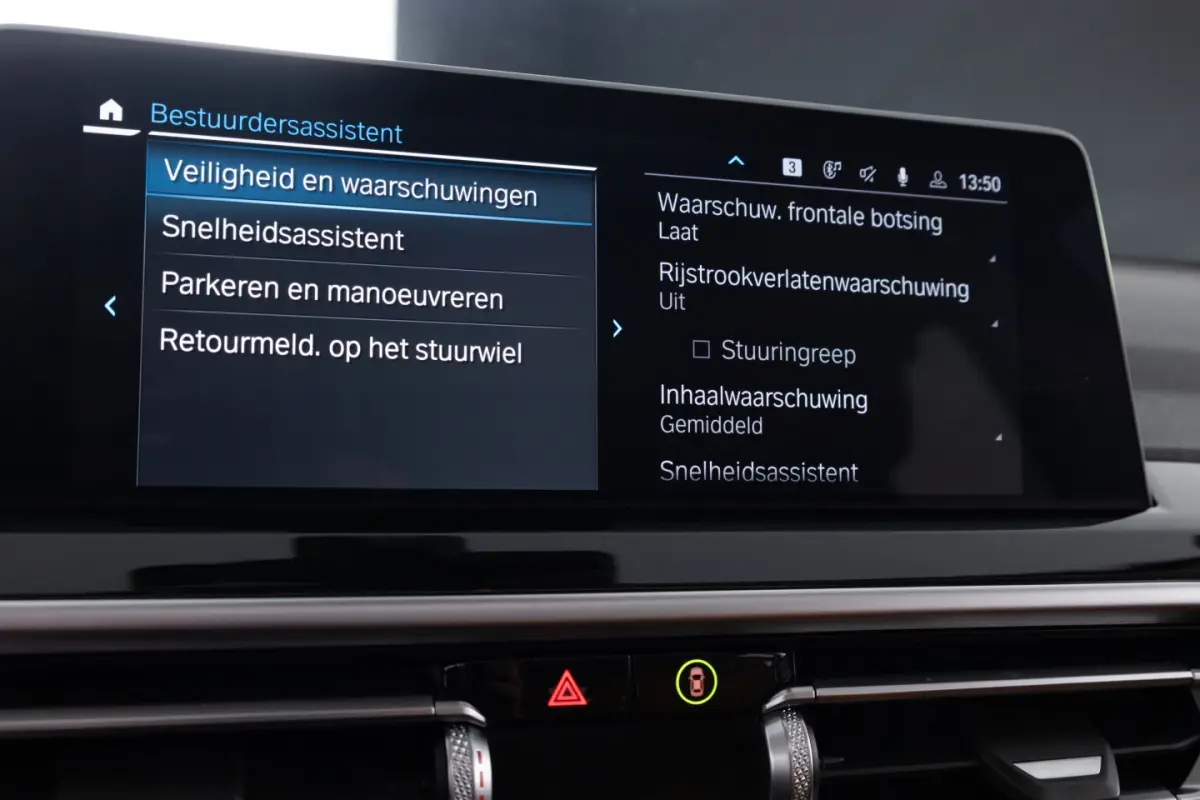 xDrive30e High Executive | PANORAMADAK | LEDER | PHEV !