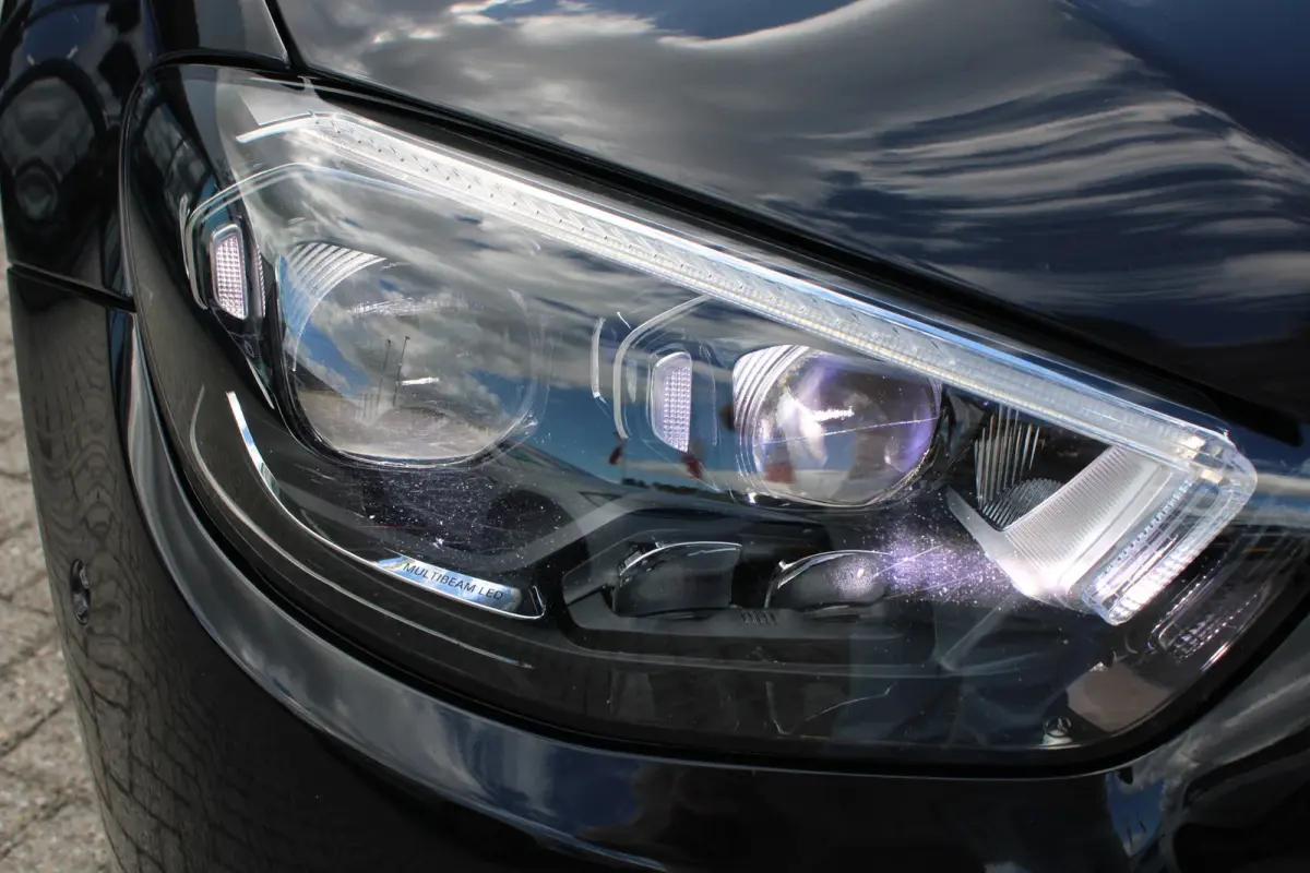 300e AMG Line NIGHT PAKKET PANORAMADAK LEDER MEMORY BURMESTER 360-CAMERA KEY-LESS GO <<NL AUTO>>