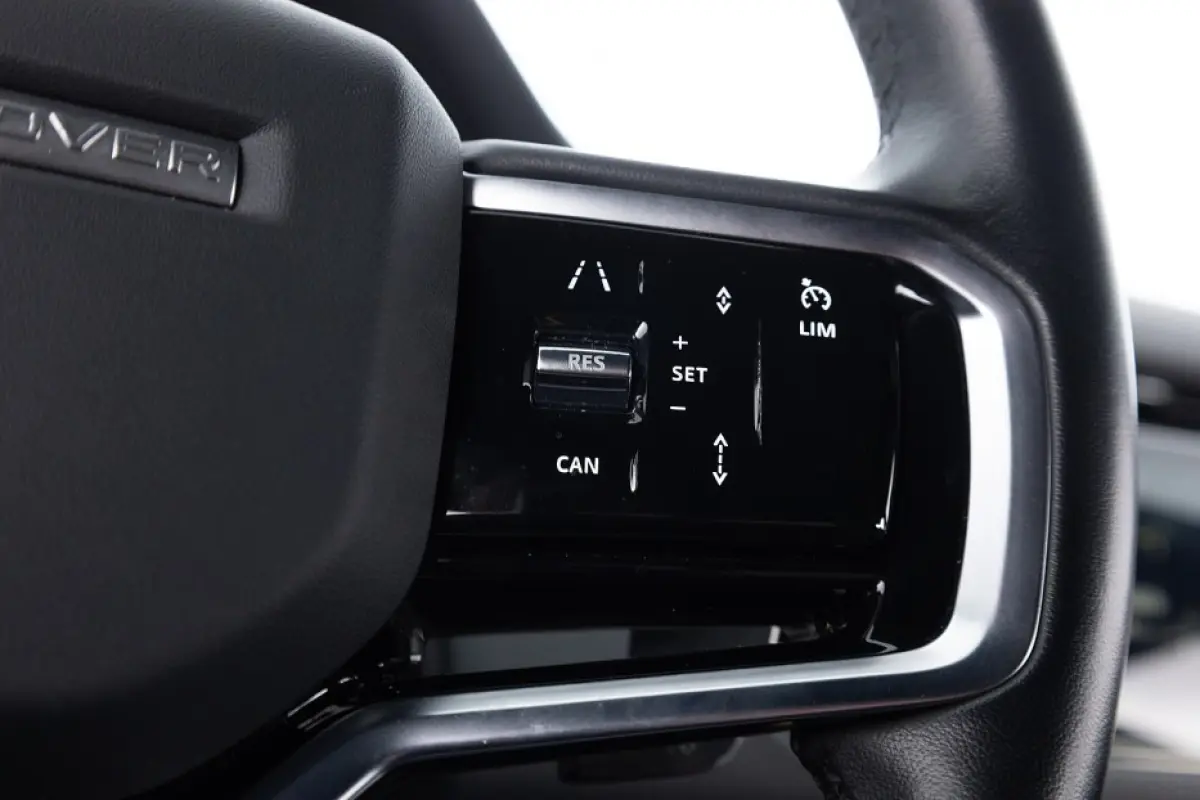 1.5 P300e AWD R-Dynamic S | LEDER | EL. STOELEN | Full LED !