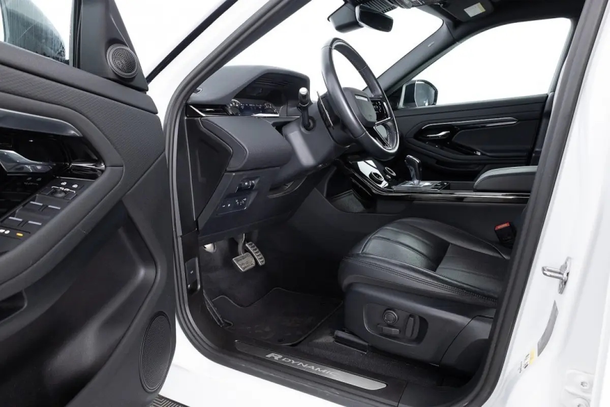 1.5 P300e AWD R-Dynamic S | LEDER | EL. STOELEN | Full LED !