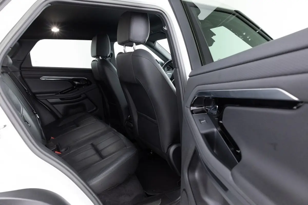 1.5 P300e AWD R-Dynamic S | LEDER | EL. STOELEN | Full LED !