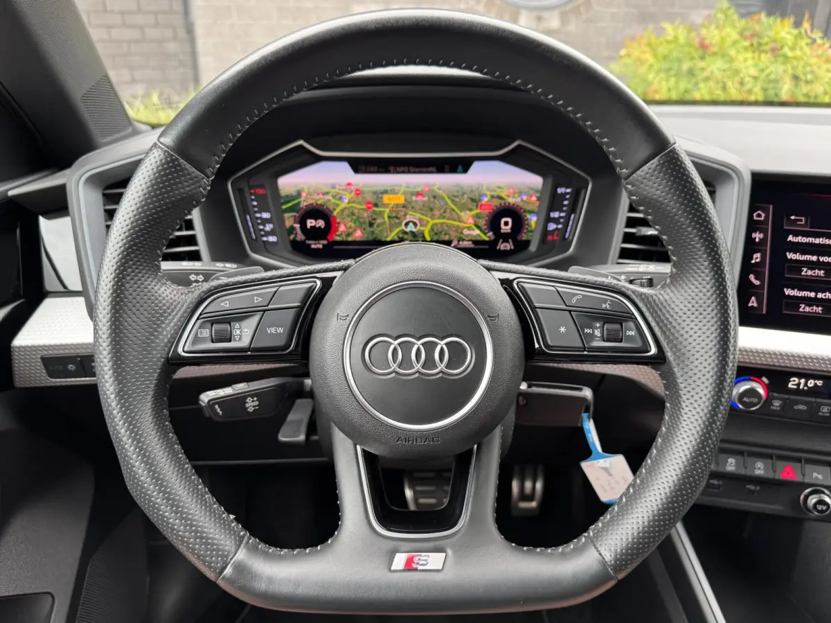 30 TFSI/ S Line/ edition one/ Carplay/ Navi/ Led/ Stoelverwarming