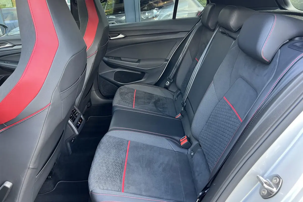 2.0 TSI GTI CLUBSPORT/PANO//NURB/IQ-LIGHT