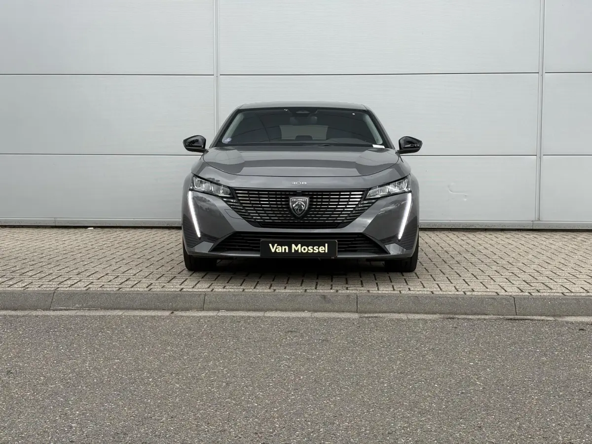 1.6 Plug-in Hybrid 180 Allure | Trekhaak | Parkeerhulp | Cruise Control | Apple Carplay/Android Auto