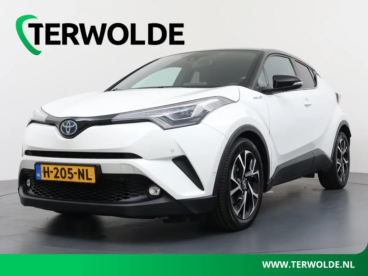 1.8 Hybrid Selection | Trekhaak | Lederen Bekl. | Stoel- & Stuurverw. |