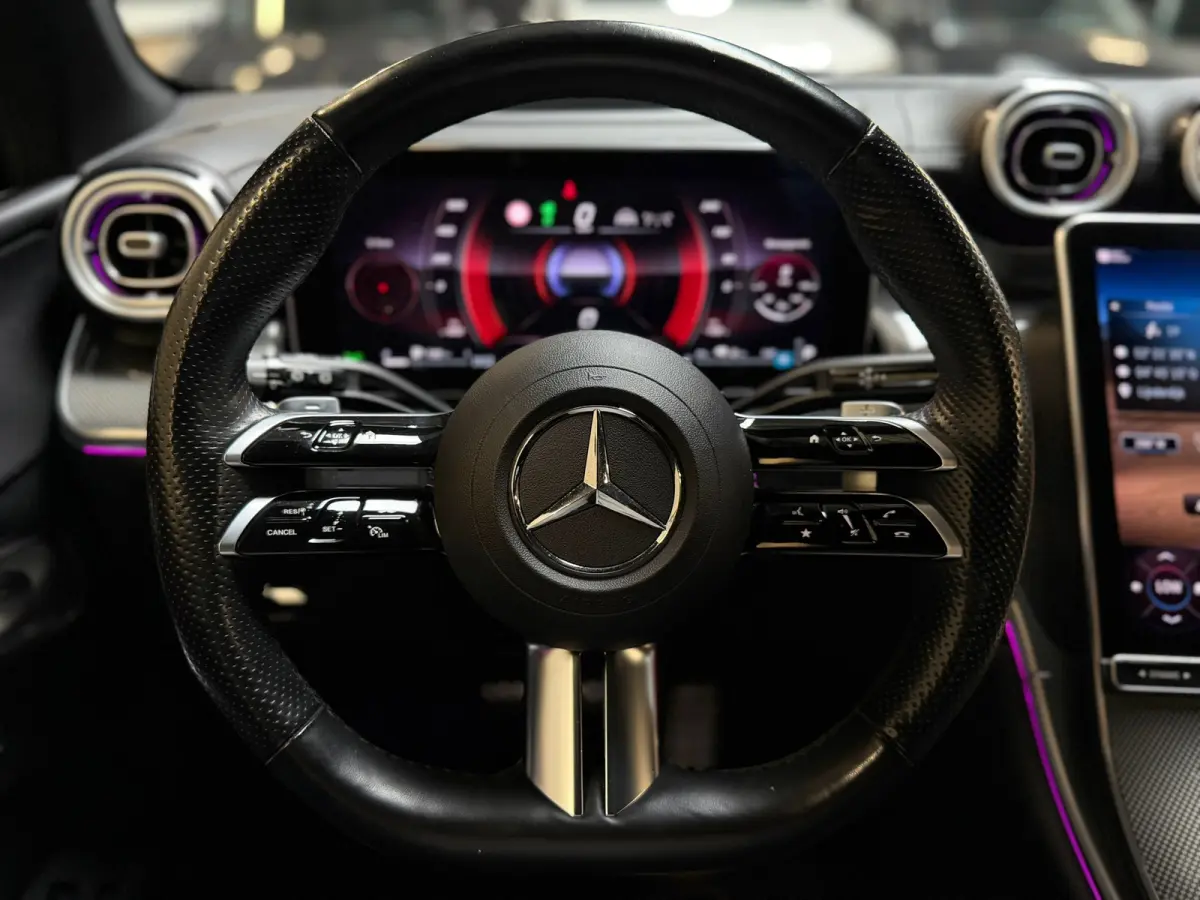 VERKOCHT! 4MATIC AMG Line |PANO|HuD|360CAM|BURMESTER|20 INCH|MEMORY|KEYLESS|GARANTIE|SFEERVERLICHTIN