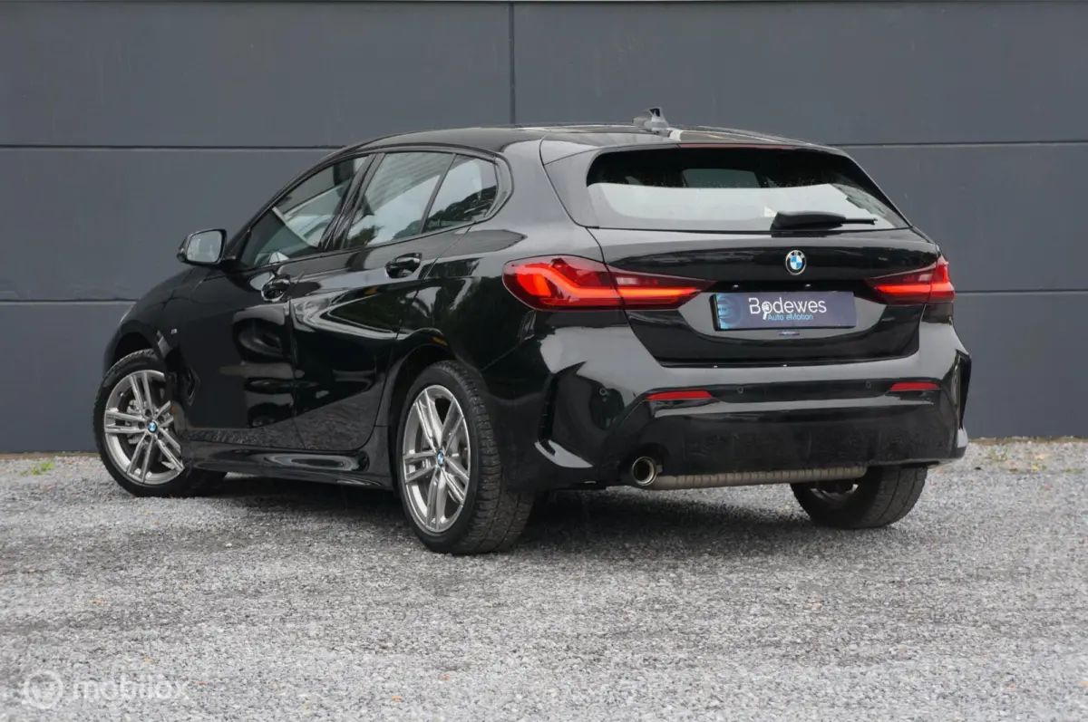 118i EDE M Sport Edition Navi Led PDC Stoelverw!