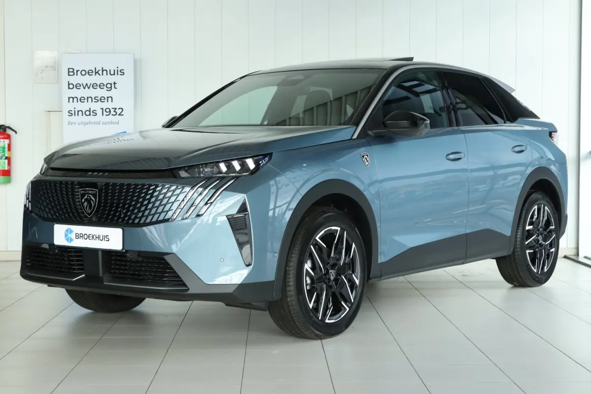 1.2 Hybrid 145 GT | DEMO-DEAL | Adapt. Cruise | Schuifdak | Massage | 360 Camera | Memory | Alcantara | Navi | Carplay | Keyless | Matrix | Elektr. Klep | Stoel+Stuurverwarming