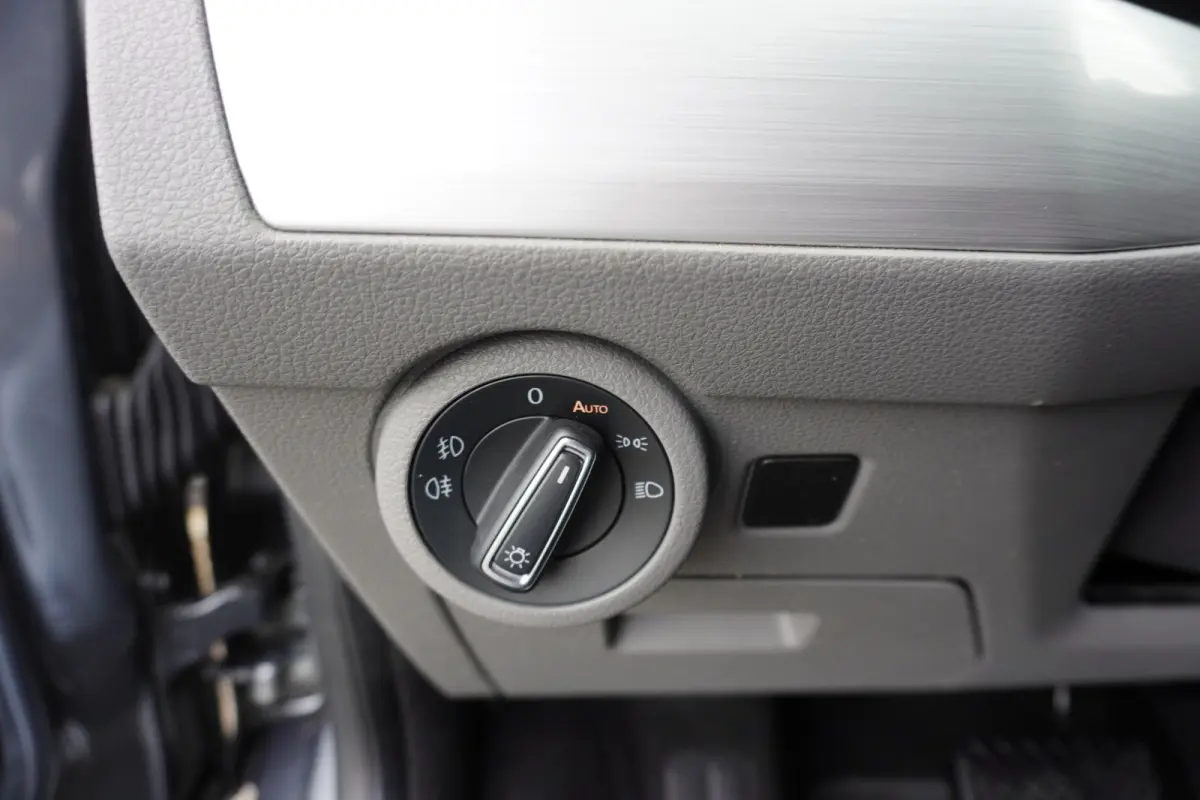 Bulli 150pk Automaat 2x schuifdeur LED Apple carplay Camera parkeersensoren Digitaal Dashboard ACC Cruise control Stoelverwarming