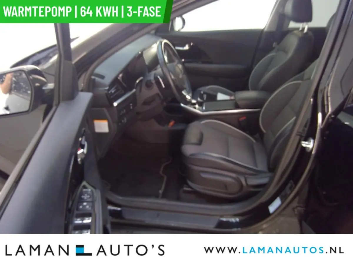 DynamicPlusLine 64 kWh | SOH 98% | Warmtepomp 3-fase Open dak CarPlay ECC Nav ACC 17" LMV LED Camera Metallic | EV Voorschoten
