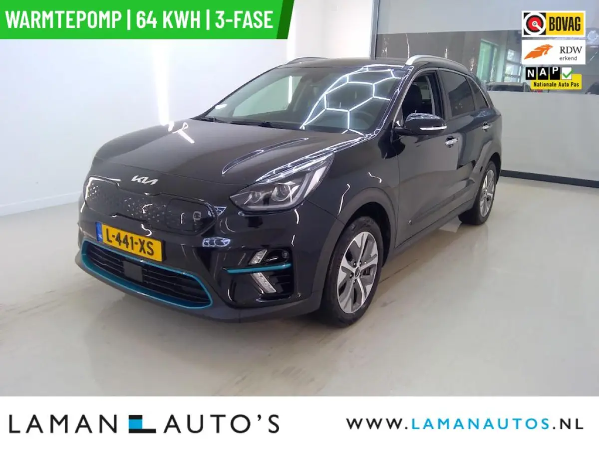DynamicPlusLine 64 kWh | SOH 98% | Warmtepomp 3-fase Open dak CarPlay ECC Nav ACC 17" LMV LED Camera Metallic | EV Voorschoten