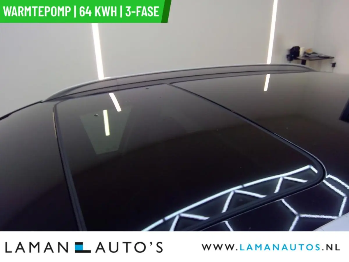 DynamicPlusLine 64 kWh | SOH 98% | Warmtepomp 3-fase Open dak CarPlay ECC Nav ACC 17" LMV LED Camera Metallic | EV Voorschoten