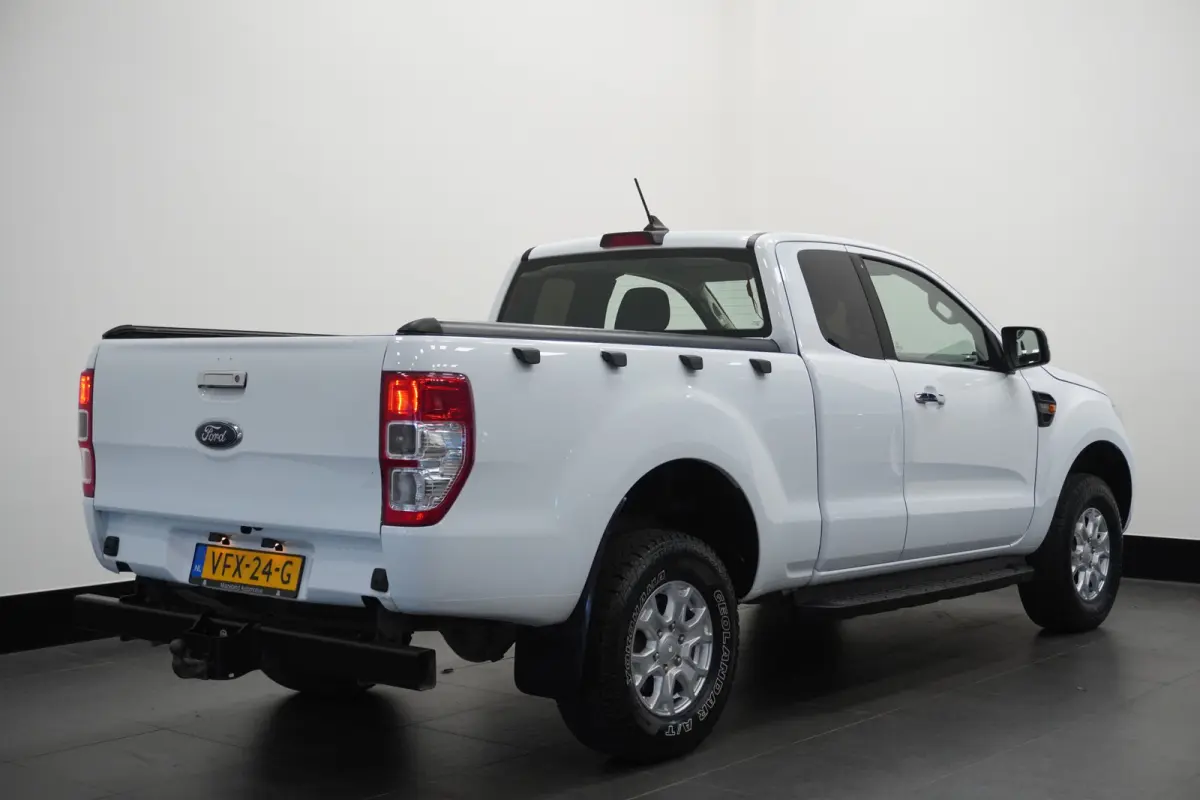 2.0 EcoBlue XLT 170PK 4WD EURO 6 - Clima - Cruise - 3500KG - €17.950,- Excl.