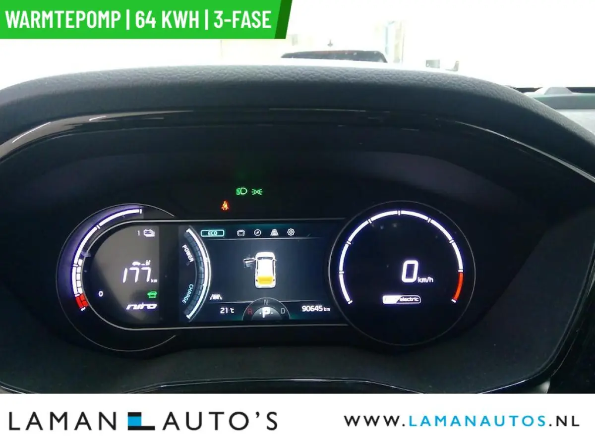 ExecutiveLine 64 kWh | SOH 100% | Warmtepomp 3-fase Open dak Leder JBL CarPlay ECC Nav ACC 17" LMV LED Camera Metallic BLIS | EV Voorschoten