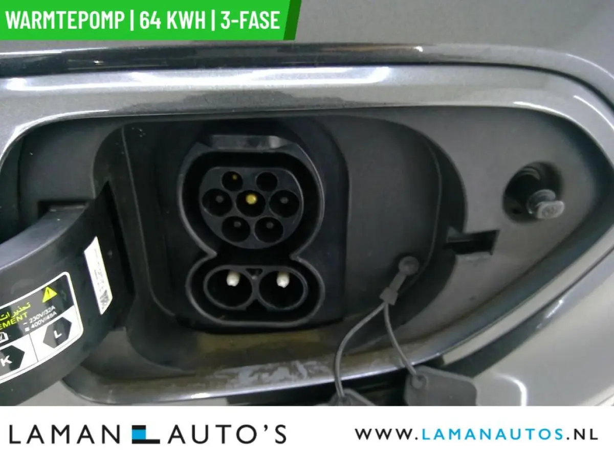 ExecutiveLine 64 kWh | SOH 100% | Warmtepomp 3-fase Open dak Leder JBL CarPlay ECC Nav ACC 17" LMV LED Camera Metallic BLIS | EV Voorschoten