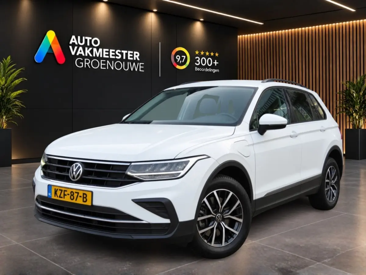 1.4 TSI 245pk eHybrid / Digitaal dashboard / Camera / 17 Inch / BOVAG garantie