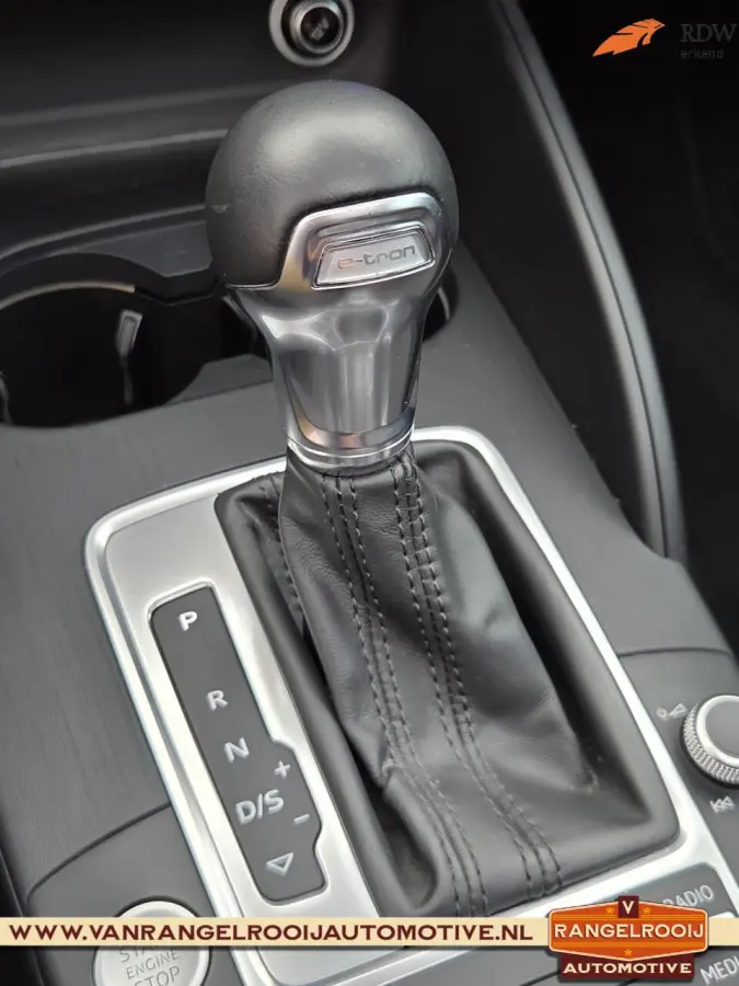 1.4 e-tron Sport, Matrix LED, ACC, pano, sportst., virtual cockpit, 17" lmv