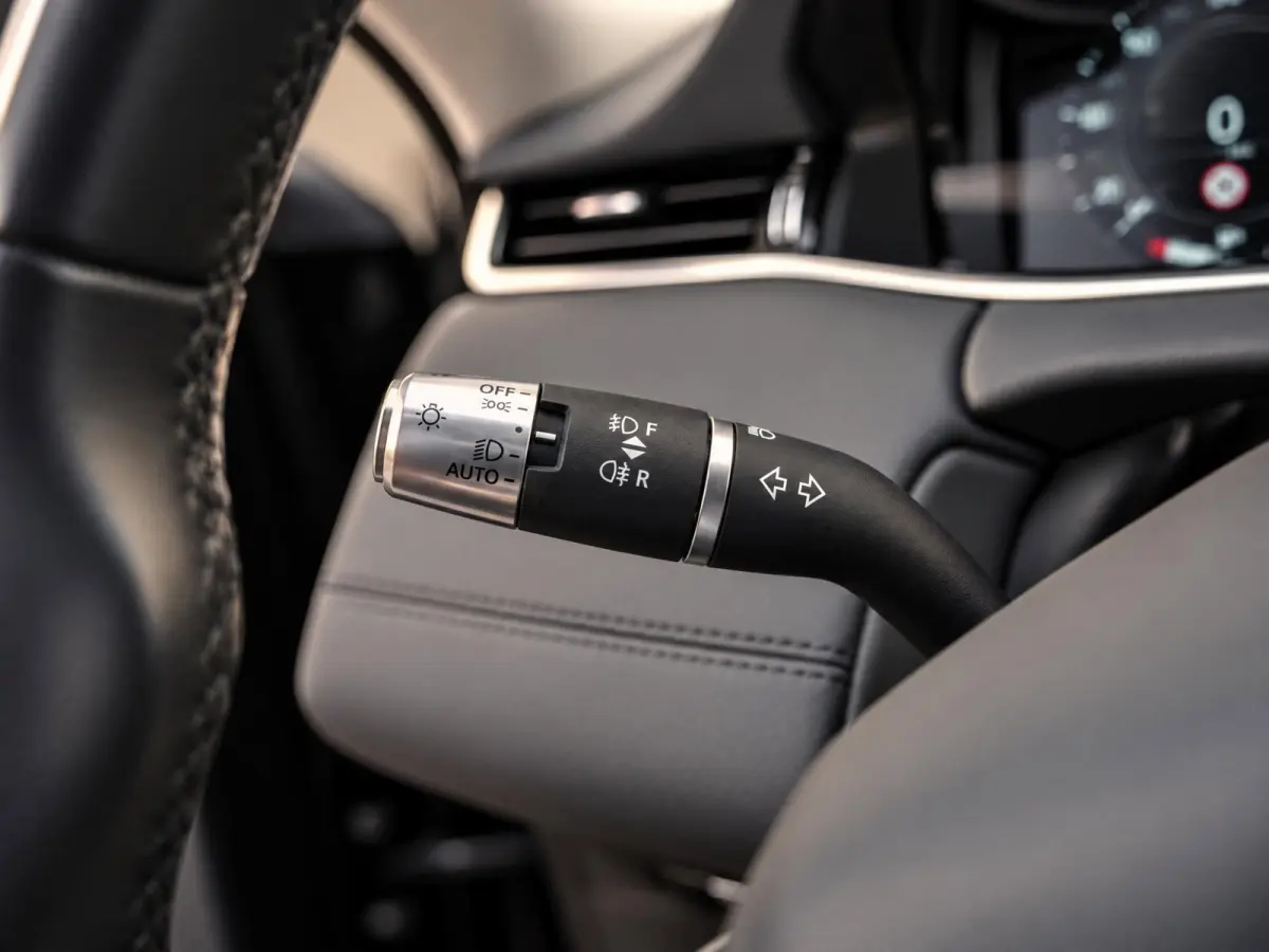 1.5 P300e AWD SE | HUD | ACC | Meridian | Surround View