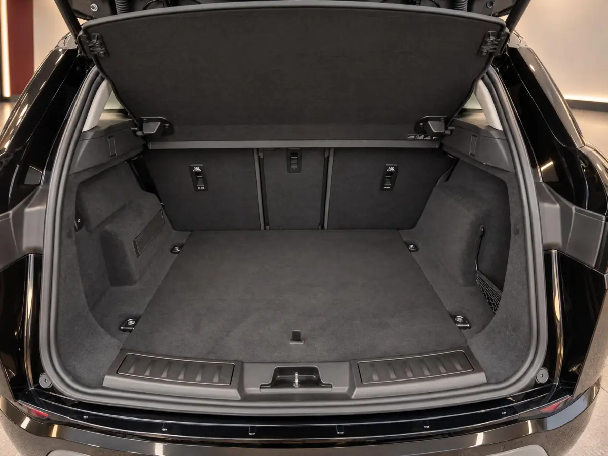 1.5 P300e AWD SE | HUD | ACC | Meridian | Surround View