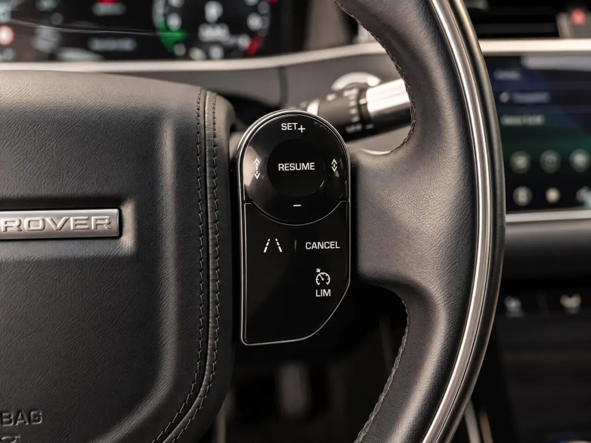1.5 P300e AWD SE | HUD | ACC | Meridian | Surround View