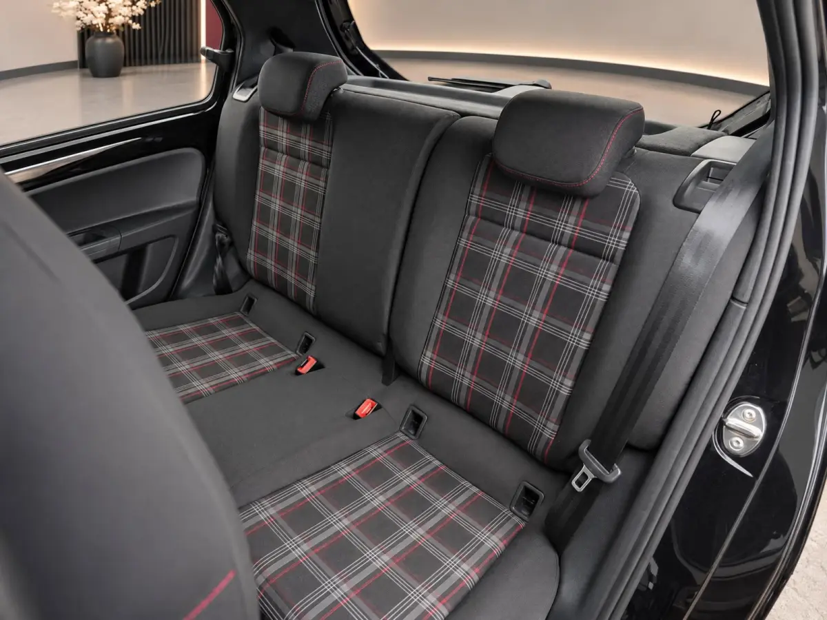 UP! 1.0 TSI GTI 116PK | Camera | Clima | Cruise