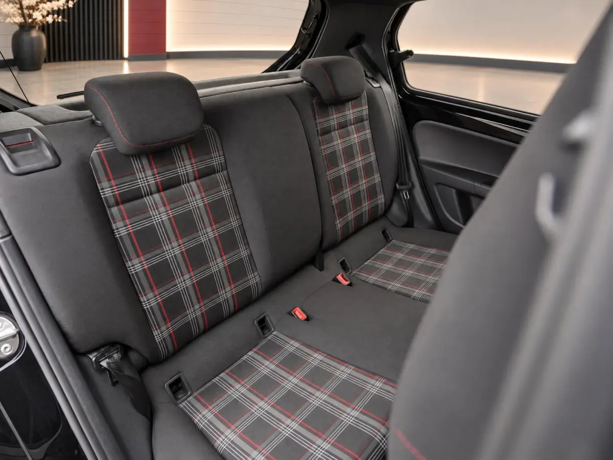UP! 1.0 TSI GTI 116PK | Camera | Clima | Cruise