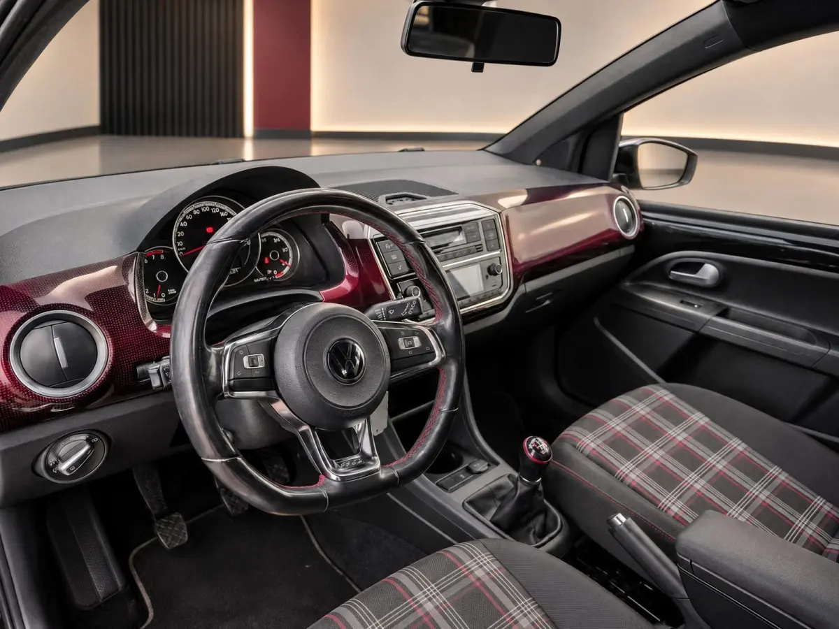 UP! 1.0 TSI GTI 116PK | Camera | Clima | Cruise