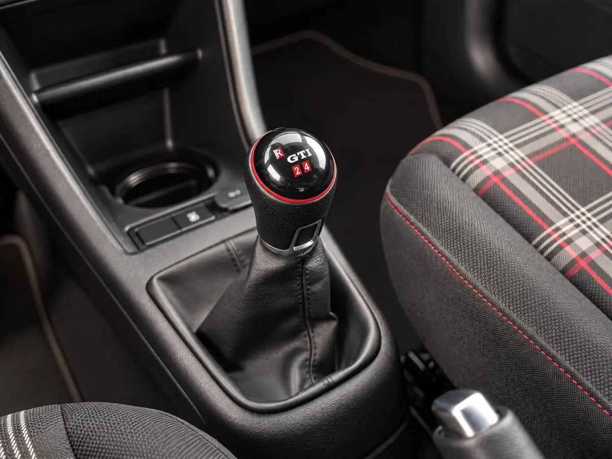 UP! 1.0 TSI GTI 116PK | Camera | Clima | Cruise