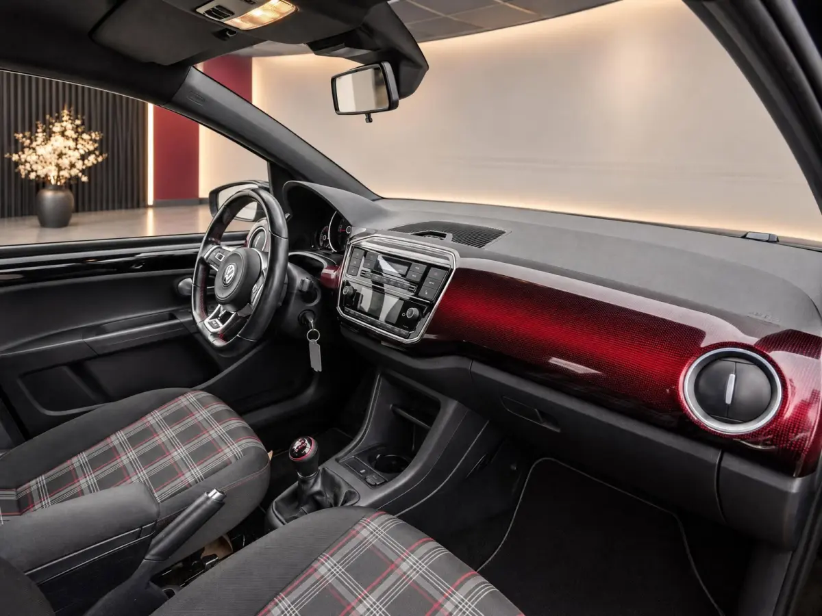 UP! 1.0 TSI GTI 116PK | Camera | Clima | Cruise