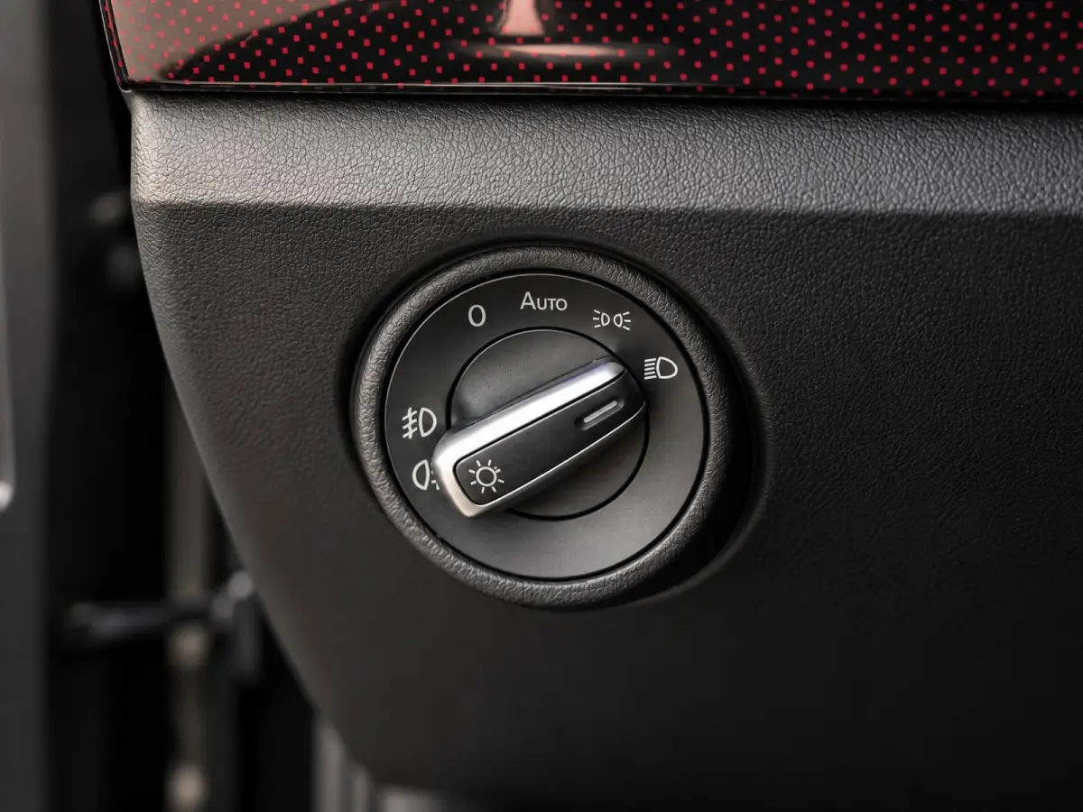 UP! 1.0 TSI GTI 116PK | Camera | Clima | Cruise