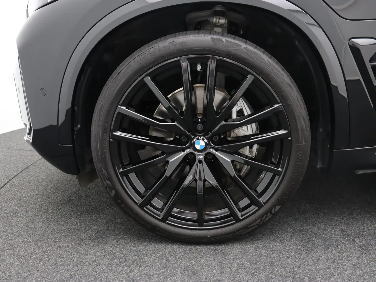 xDrive50e M Sportpakket | Travel Pack | Innovation Pack | Comfort Pack | Integral Active Steering | Soft Close | Trekhaak | Panoramdak | Comfortstoelen | Driving Assistant Professional | Har